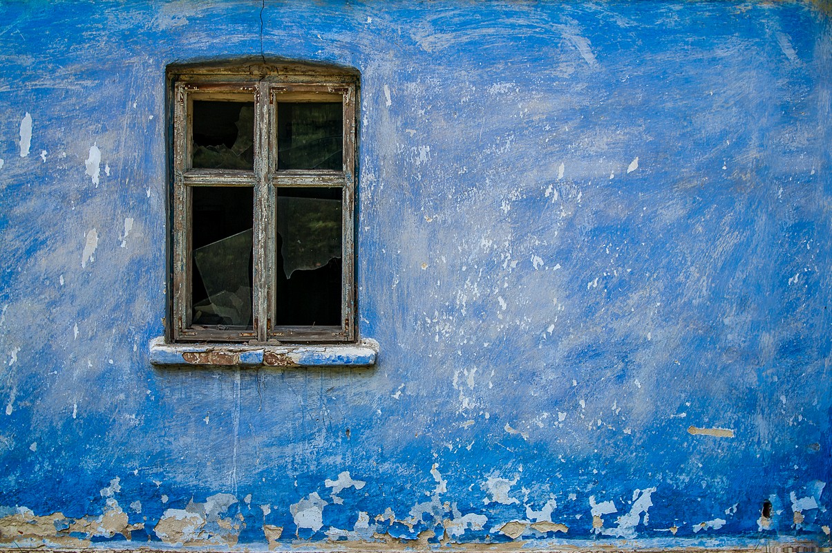 Stary błękitny dom, fotograf Paweł Litwin